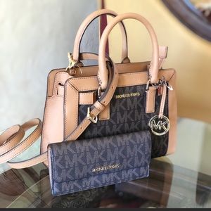 Michael Kors Purse & Wallet Set